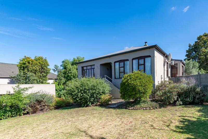 4 Bedroom Property for Sale in Caledon Western Cape